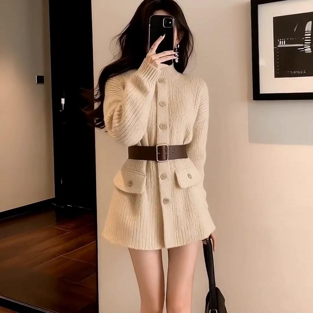 

Khaki High-Neck A-Line Knit Dress - Women s 2025 Autumn/Winter Thickened Sweater Short Skirt Small