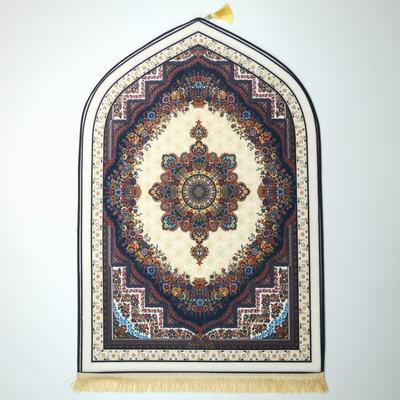 Potlačený moslimský modlitebný koberec Islamské flanelové koberčeky Ramadánový darček Modlitebné koberčeky Uctievanie Kľak Islamský koberec Prenosný moslimský modlitebný koberček