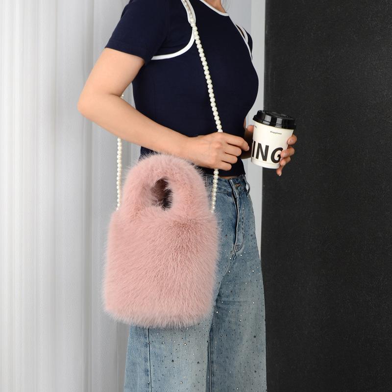 Pearl wool bag versatile messenger bag premium texture shoulder bag large capacity fox plush hand bag bucket bag