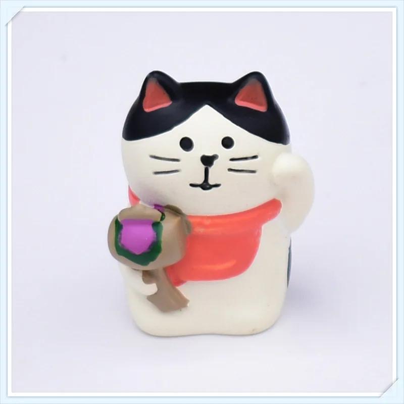 Japanese Style ZAKKA Cat Crafts Small Ornaments for Chinese New Year Snake Year Trend Bonsai Food and Decorative Resin Figurines