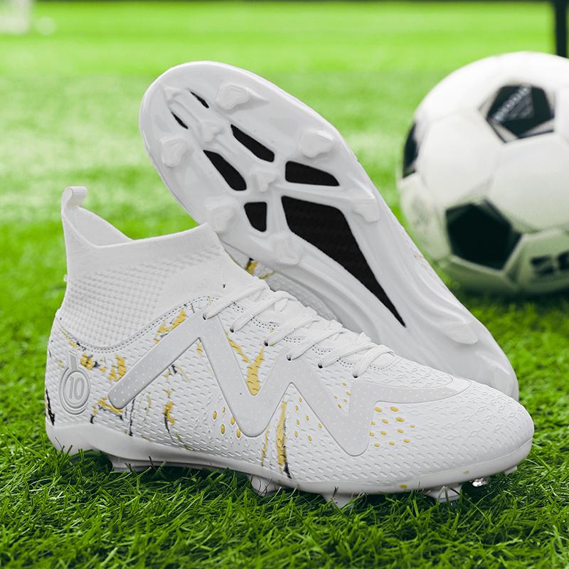 33-46 Child Football Boots High-quality Artificial Lawn Socks Outdoor Men's Long Nail Sports Football Boots