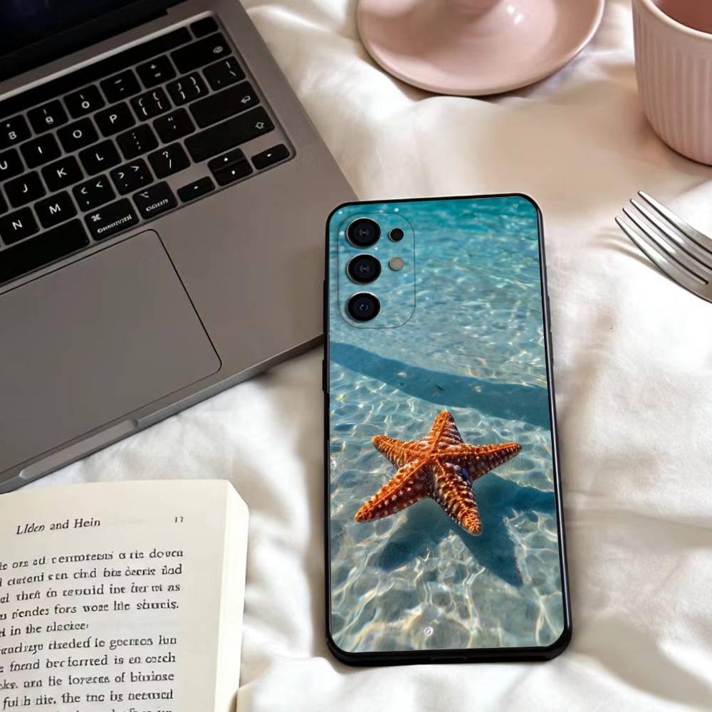 Cool marine life patterns Phone Case For Samsung S25,24,23,22,30,21,10,9,Ultra,Plus,Lite,FE,4,5 G Soft Black Case