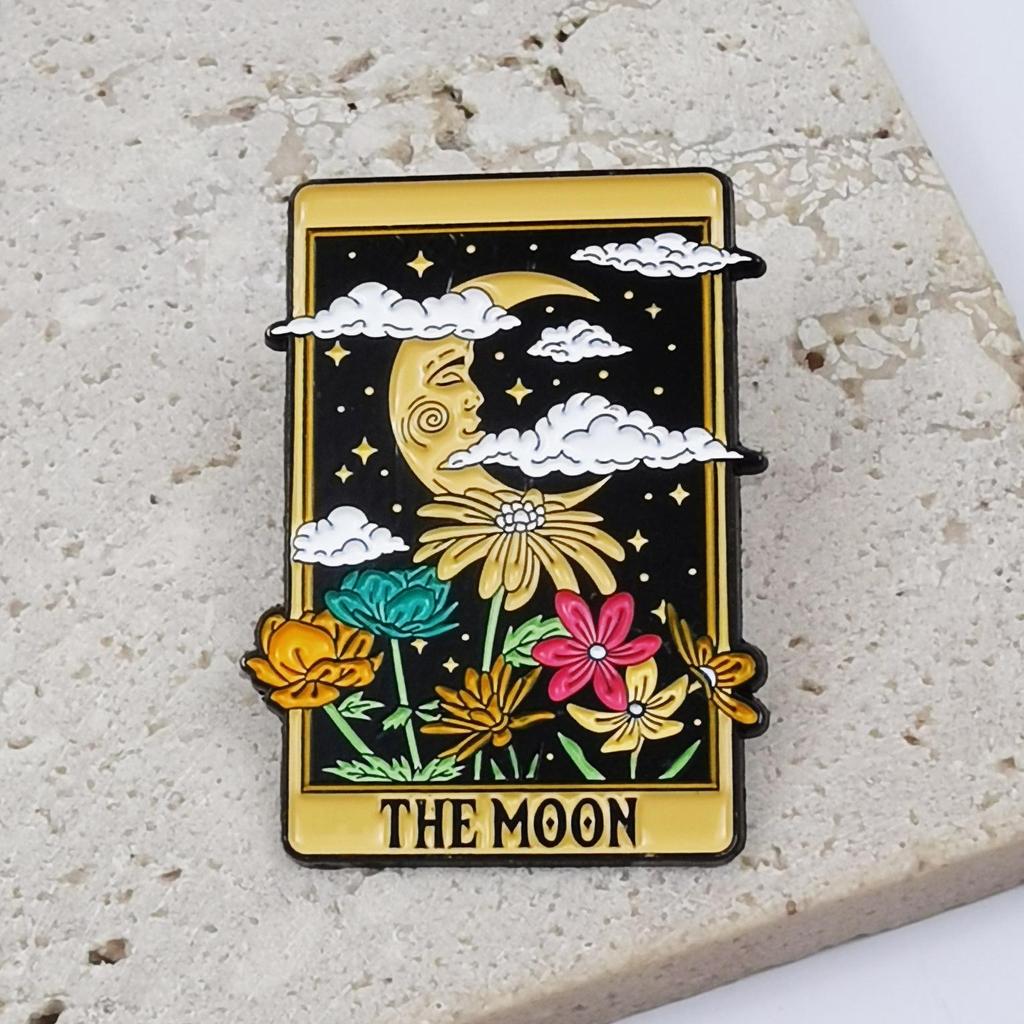 Colorful Moonlit Landscape Cartoon Brooch: Versatile Metal Pin for Backpack and Clothing Decoration