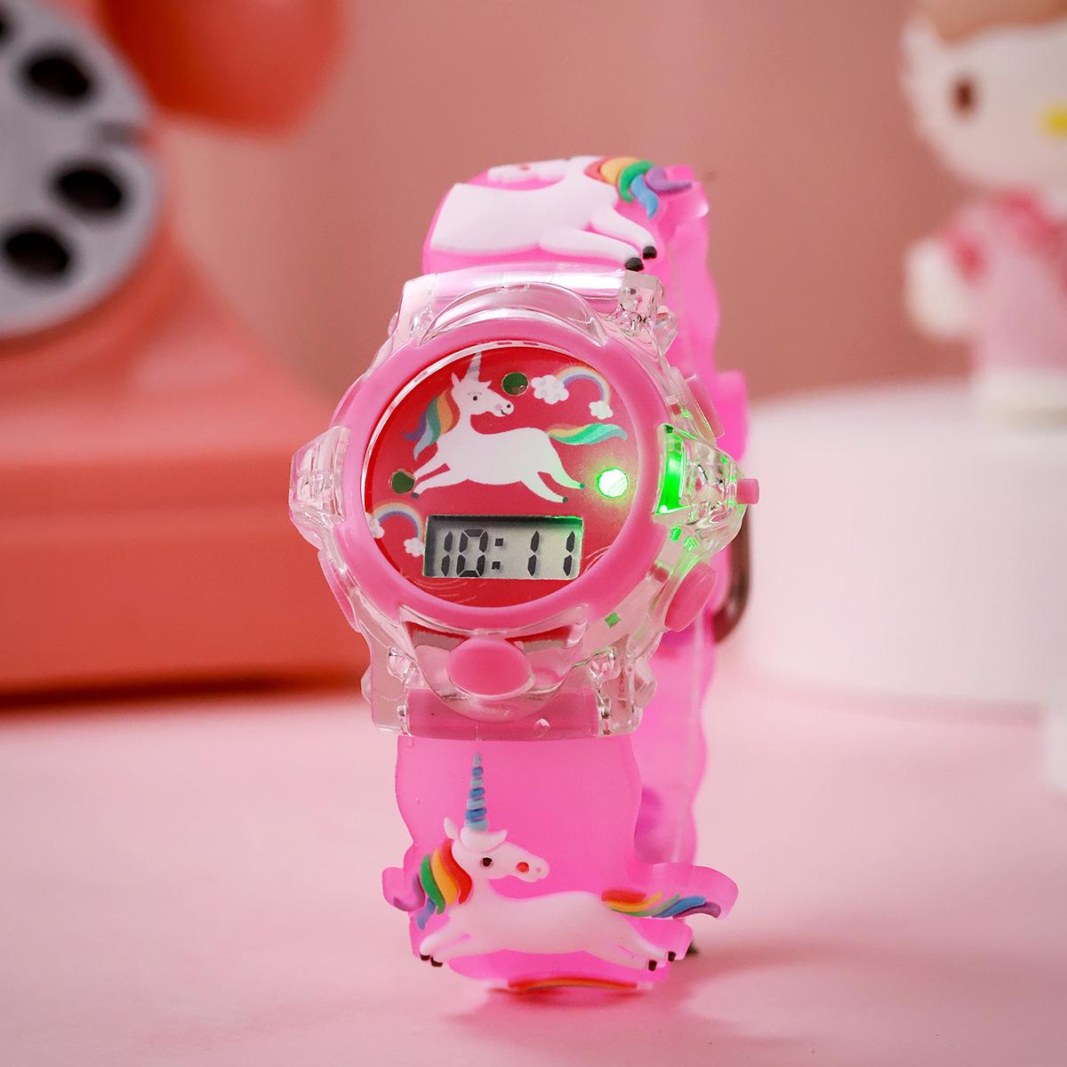 

Детские светящиеся электронные часы с единорогом ярко-розовый