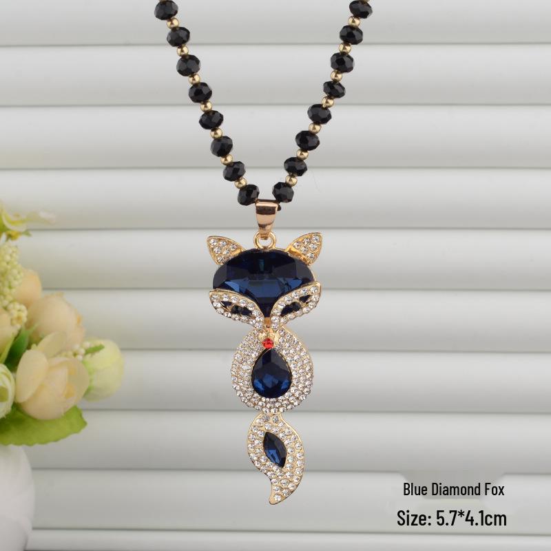 Elegant Women’s Crystal Flower Pendant Necklace - Versatile Autumn/Winter Sweater Chain Accessory