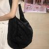 Korean bag new autumn and winter rhombus messenger bag large capacity casual cloud pleated shoulder large bag personalized dumplings
