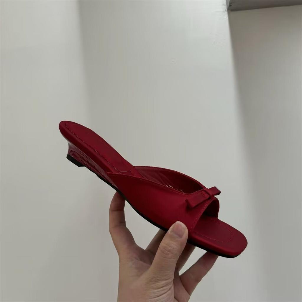 Wedge Heel Fairy Silver Small Cool Slippers Word French 2025 Fashion Shoes Slippers Niche New Summer Wear