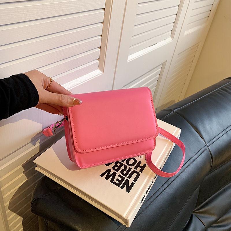 Trendige Streetstyle Umhängetasche 2023 Winter Neu Lässige Pendlertasche Retro Einfach Kleine Quadratische Tasche
