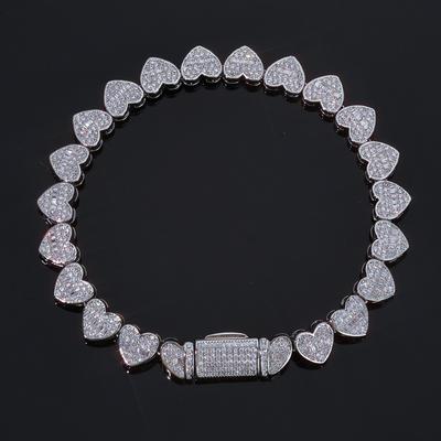Style Hip Hop Bracelet Cubain 8mm Forme de Cœur Mélangé avec Zircon Cubique 5A Laiton Givré Diamants Scintillants Bijoux Haut de Gamme