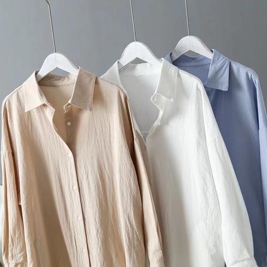 Chemise Femme Revers Manches Longues Boutons Patte de Boutonnage Hauts de Chemise avec Poches Couleur Unie Coupe Régulière Chemise Décontractée Travail Vie Quotidienne