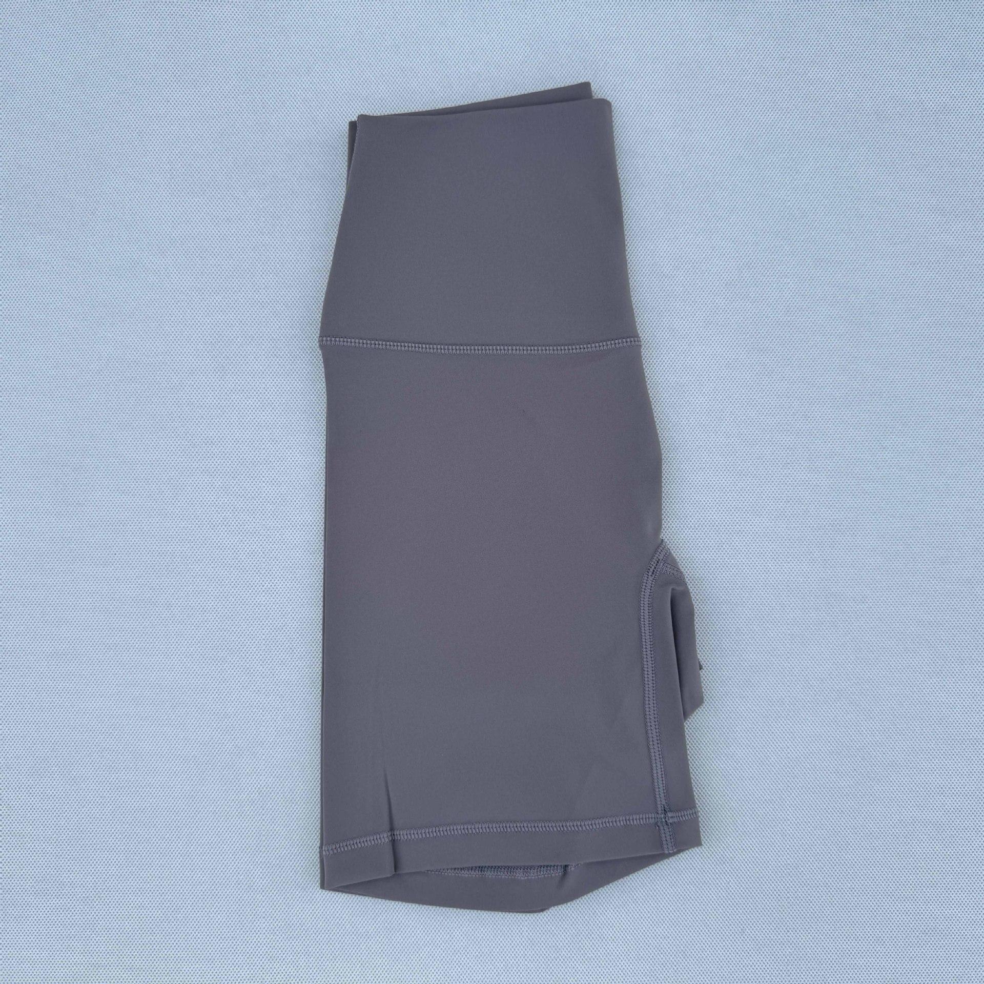 

Sports shorts solid color yoga pants dopamine commuter high waist quarter pants soft breathable elastic peach buttocks XL