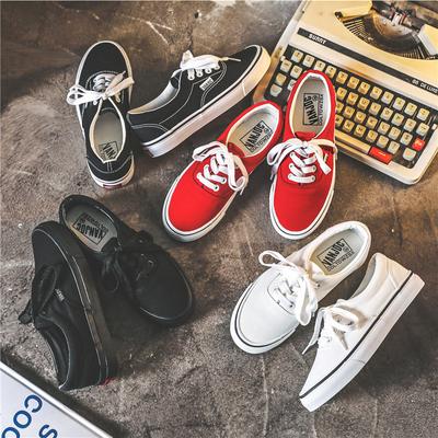 Spring New Canvas Shoes Couple Shoes Flat Bottom Male and Female Students Casual Hong Kong Style Retro Shoes Single Shoes