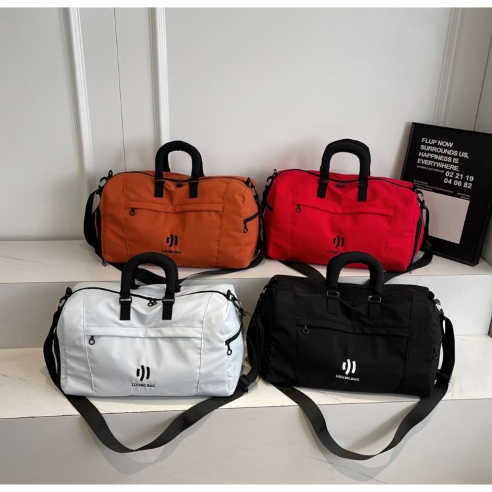 Short trip bag women's new fashion portable fitness bag large capacity wet and dry separation lightweight sports bag maternity bag