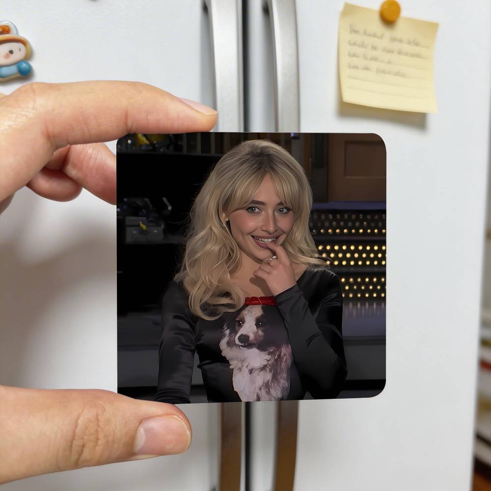 Singer S-Sabrina C-Carpenter Schattige Cartoon Anime Koelkastmagneten Zacht Magnetisch Warmteoverdracht Koelkastmagneten Cadeau