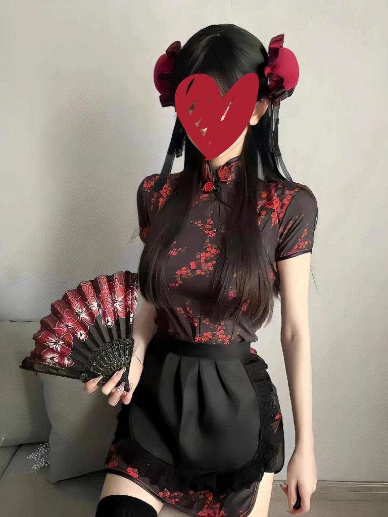 Qipao Dienstmädchen Cosplay Outfit im chinesischen Stil: Verlockendes zweidimensionales Design, leicht zu entfernen