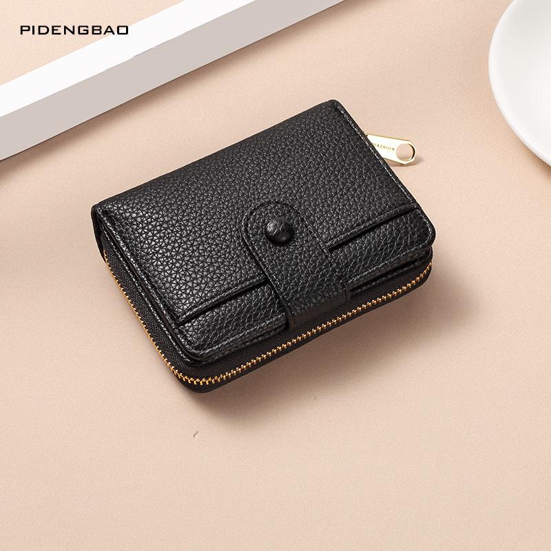 Japanese Kitten Women's Snap Closure Coin Pocket Wallet