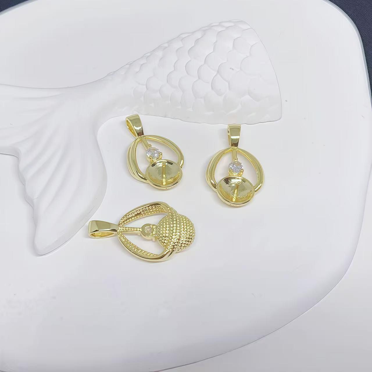 18K Gold-Plated Water Drop Pearl Necklace with Beating Heart Pendant for Women