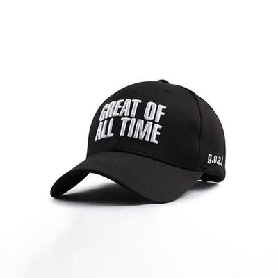 Modehut mit übergroßer Schrift für Frühling und Herbst