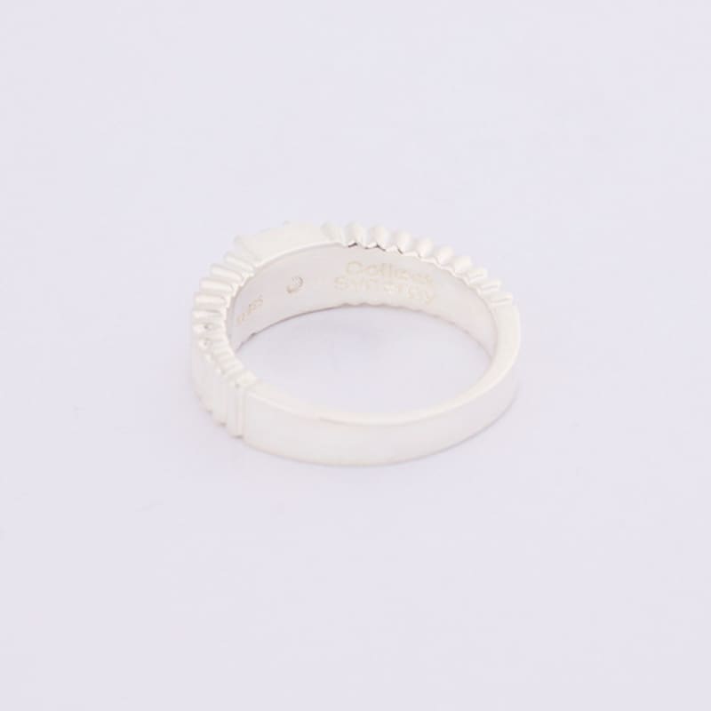 COLLECT SYNERGY vintage topaz band ring