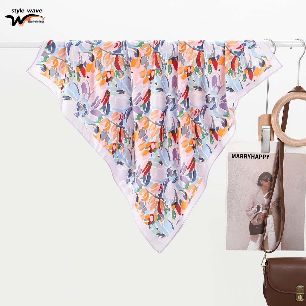 Elegant Chinese Ink Painting Lotus Silk Scarf: High-End, Versatile Retro Print, Popular Decorative Accessory for Women.