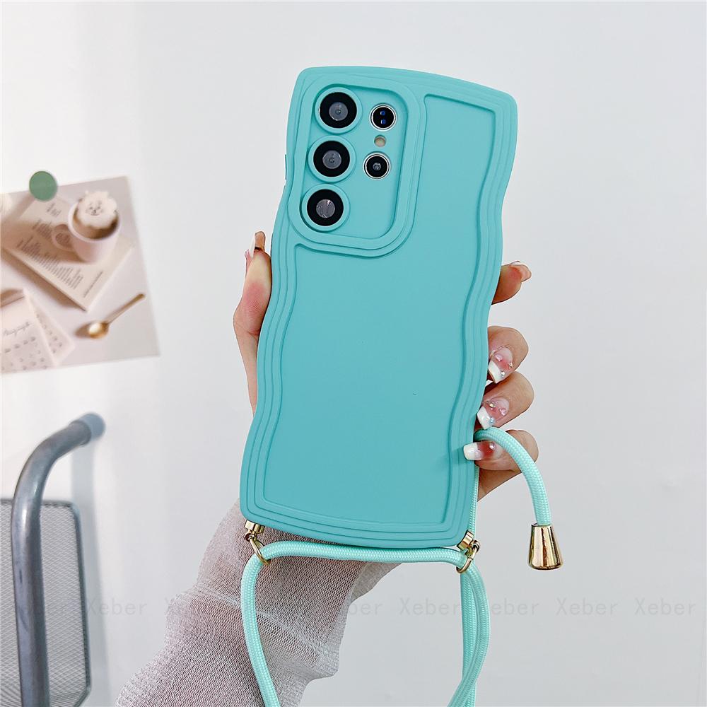 Śliczne kręcone fale naszyjnik na krzyż smycz przewód liny silikonowe etui do Samsung S23 S22 Ultra S21 S20 FE A14 A34 A54 A24 A13 A23 A33 A53 A12 A32 A52