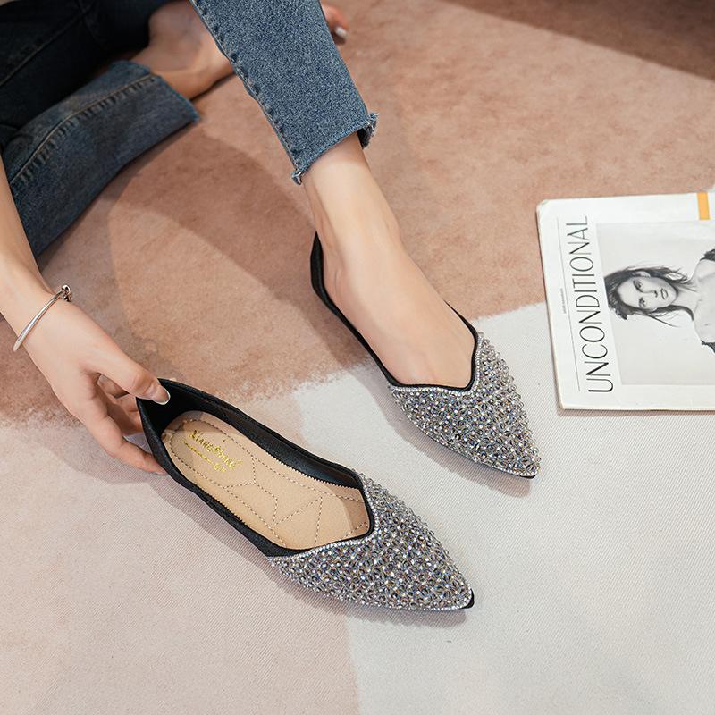 Single shoes women's new shallow mouth pointed rhinestone flat bottom ladyshoes versatile soft sole Doudou shoes large size women's shoes