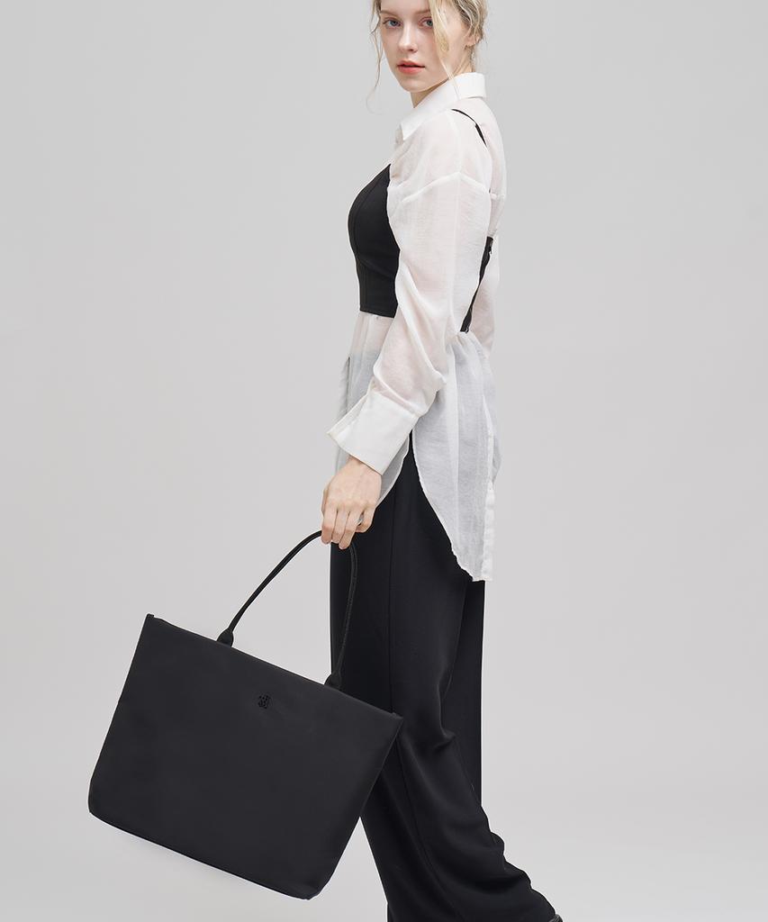 Trm Trm Recycled Nylon Square Shopper Bag T04W