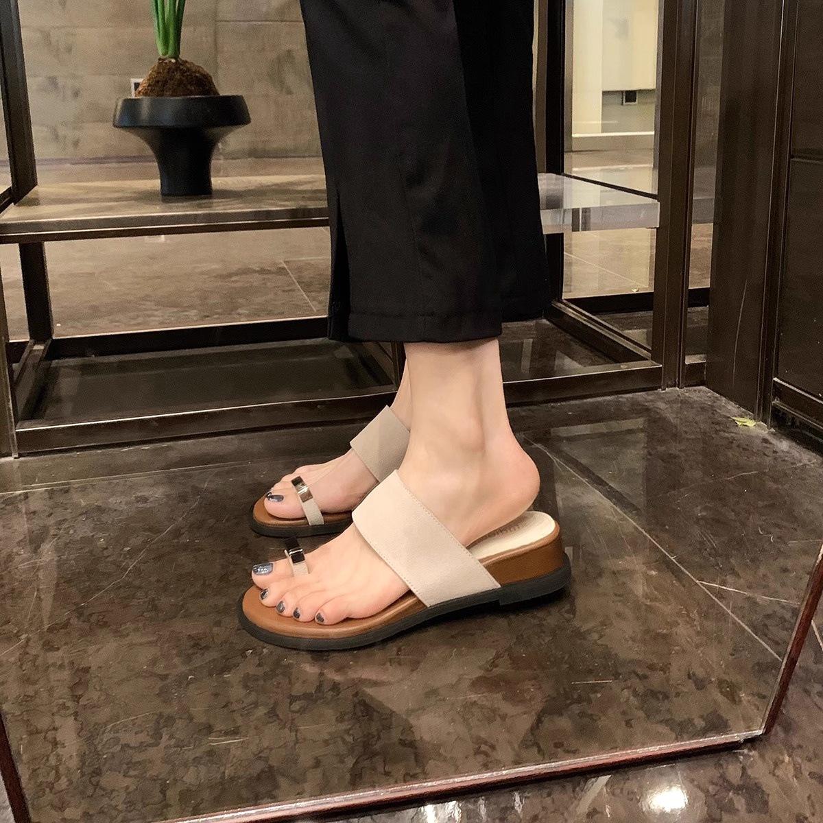 

Sheepskin genuine leather metal sleeve toe word with thick bottom super soft cool slippers women s wear 40