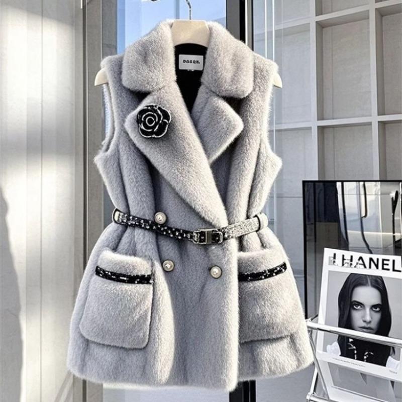 Vest women's new winter beautiful high-end waist gray imitation mink fur coat