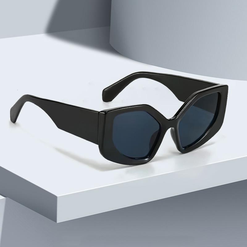 New In Sunglasses Women Colorful Gradient Frame Fashionable Glasses Unique Style Trendy Color Matching Women Glasses