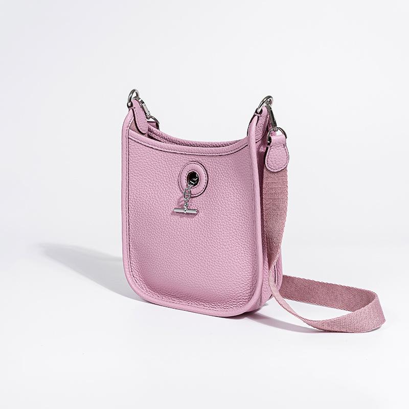 Medieval Vespa bag 2025 spring new first-layer cowhide shoulder bag retro webbing messenger bag