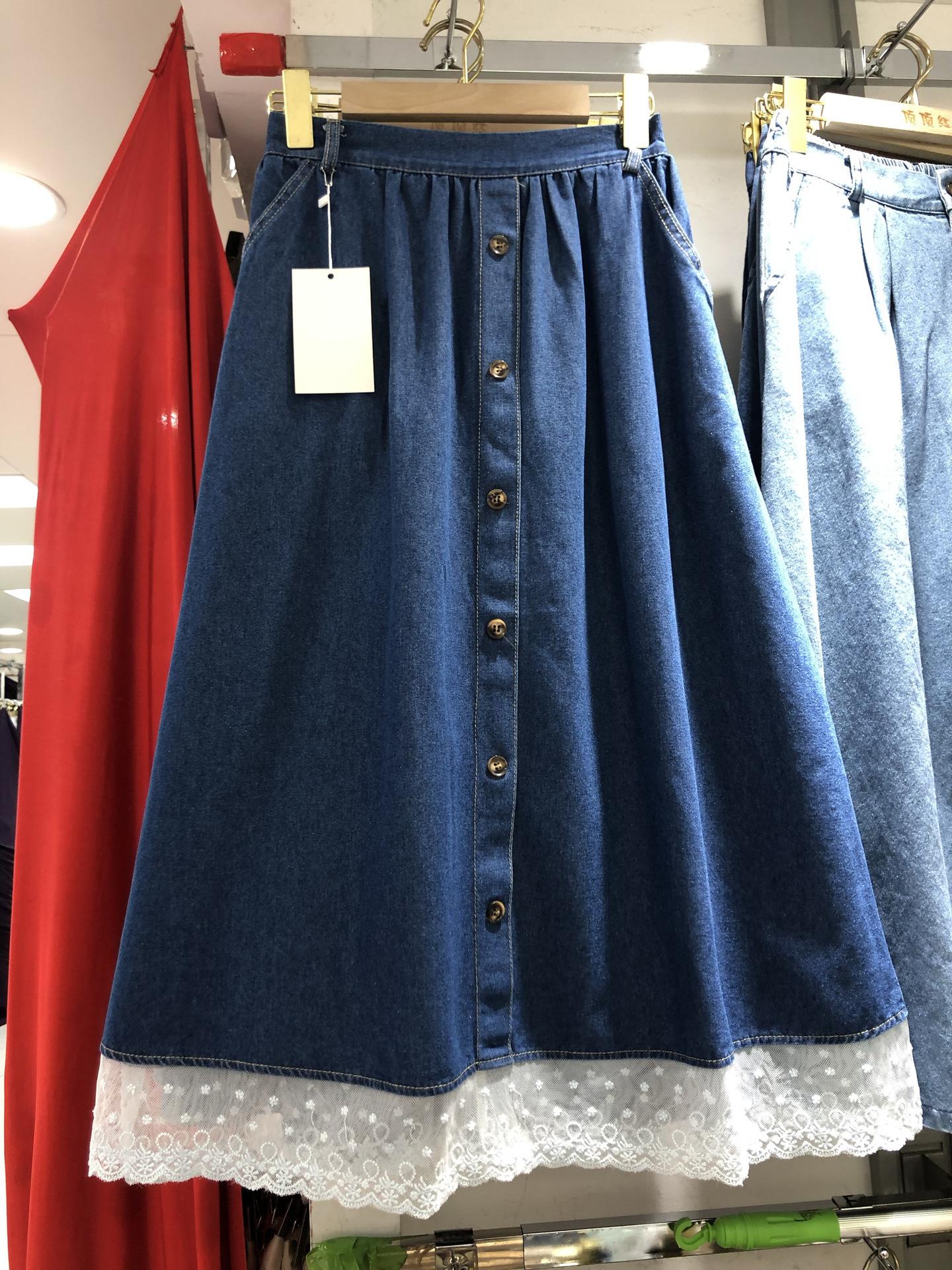 

Летняя новая джинсовая юбка полудлинная юбка Mori женская большого размера тонкое кружево сращивание универсальная юбка А-образной формы большая юбка-свитер average size