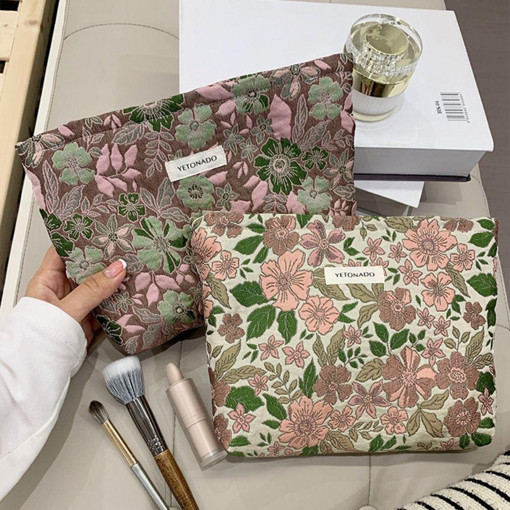 Polyester Canvas Flower Clutch Bag Flower Pattern Large Capacity Makeup Bag Portable Zipper Closure Cosmetic Organizer