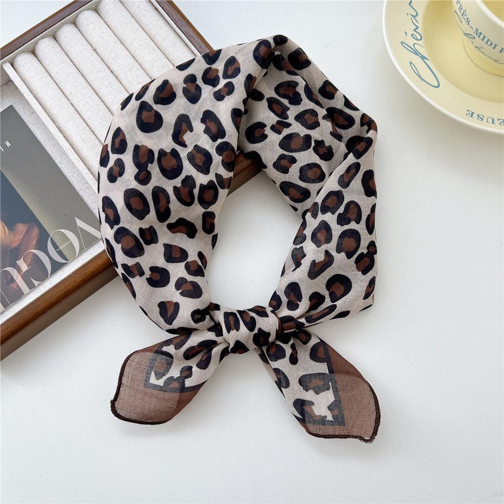 55 Leopard Print Cotton And Linen Silk Scarf Women'S Small Square Scarf Neck Protection Headscarf Decorative Scarf Fashionable Foreign Style Scarf
