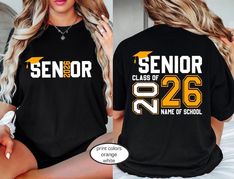 

Senior Class of 2026 Shirt High School Graduation Tee Retro Senior Mom 2026 Gift 3XL