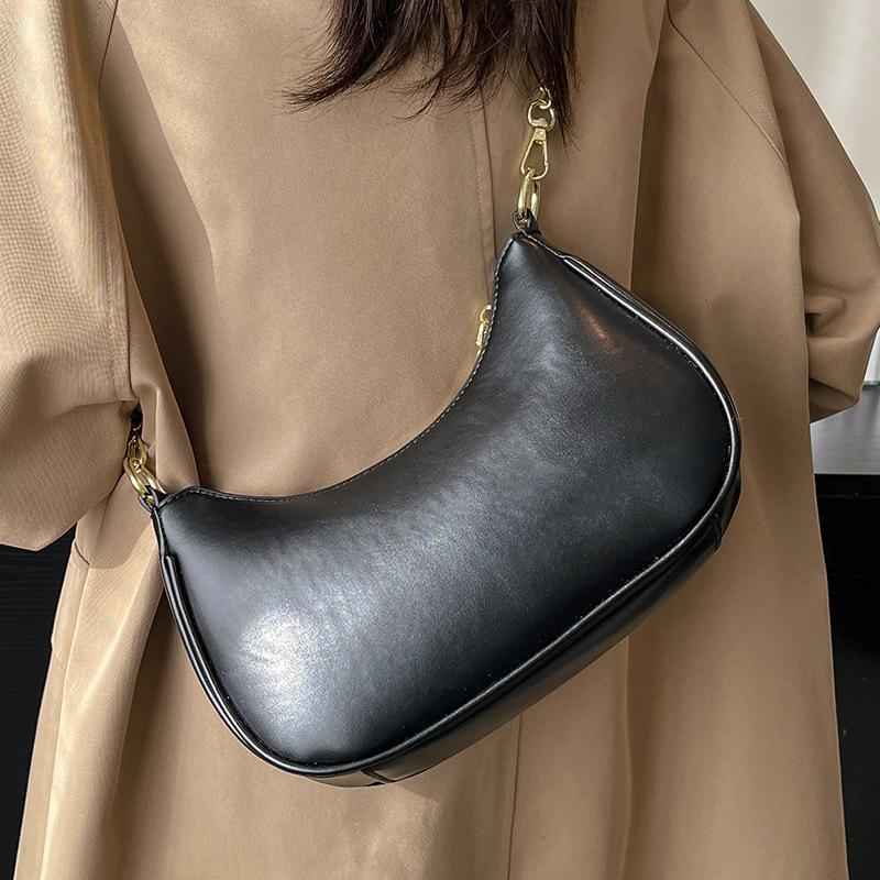 2025 New Trendy Women's Bags, Armpit Bags, High-value Foreign Shoulder Bags, Fashionable and Casual Portable Contrasting Color Crescent Bags