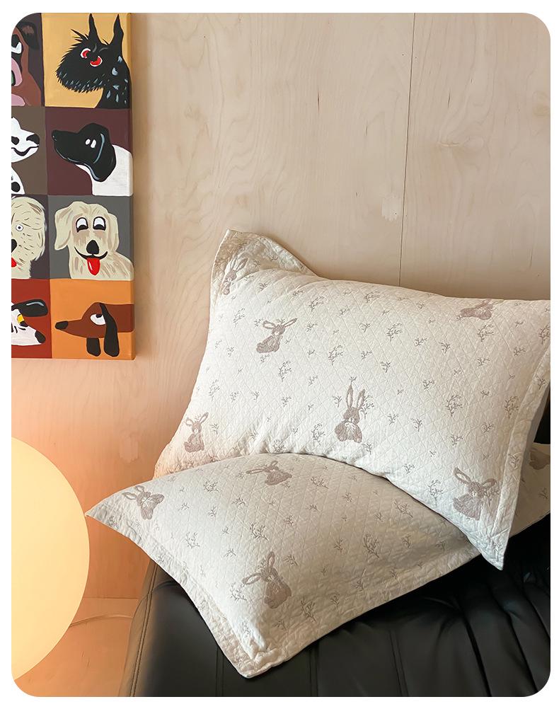 Cartoon Cotton Jacquard Pillowcase Set: 4-Layer Gauze, Soft, Breathable, Universal for All Seasons (Set of 2)