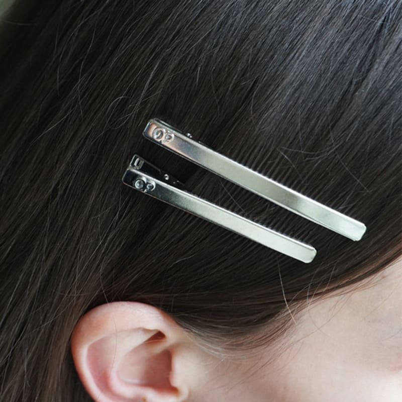 

МЕТАЛЛИЧЕСКАЯ ЗАКОЛКА ДЛЯ ВОЛОС OURPIERRE OP LOGO 2 ШТ. single type