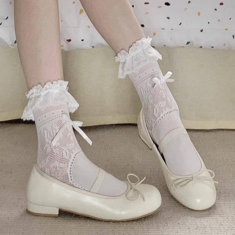 Female Spring and Summer Thin Style Bow Lace Lace Breathable Cylinder Stack Socks