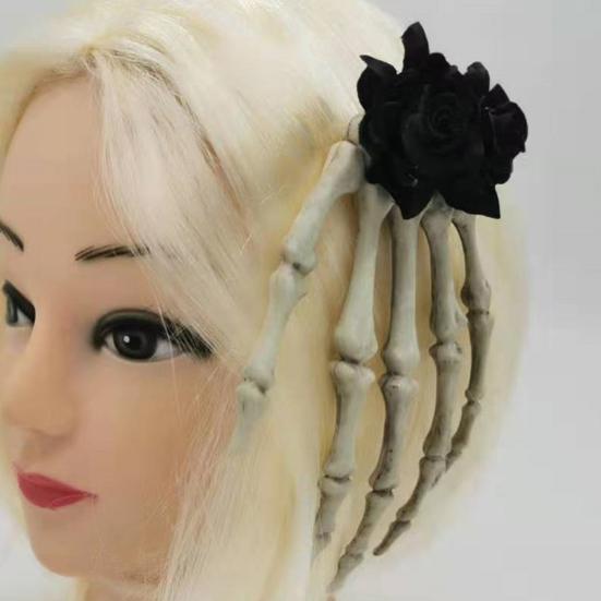 Skeleton Hand Hair Clip Gothic Barrette with Faux Roses Punk Style Hair Accessories for Halloween Themed Party Dress-up