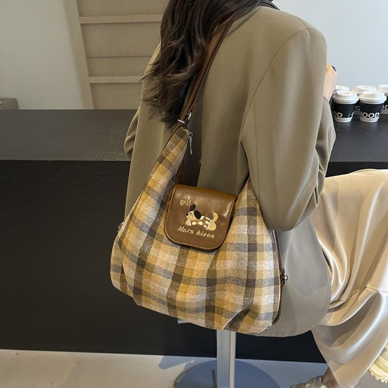 Tote Bag Women's New Dachshund Dog Plaid Large-capacity Shoulder Bag Commuter Messenger Backpack Luggage