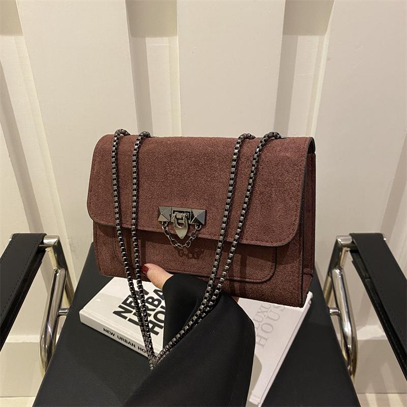 

Матовая ретро модная простая наплечная сумка женская осень и зима новая персонализированная популярная цепочка повседневная универсальная сумка-мессенджер