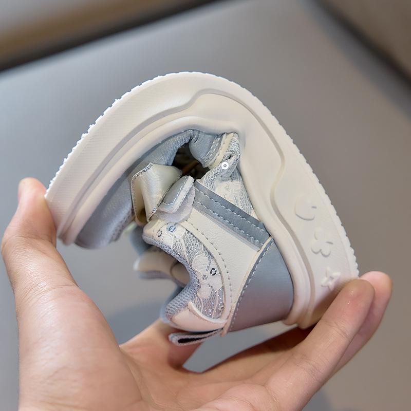 Girls' Bowknot Skate Shoes - Stylish Spring & Autumn Casual Sneakers for Little & Medium Children