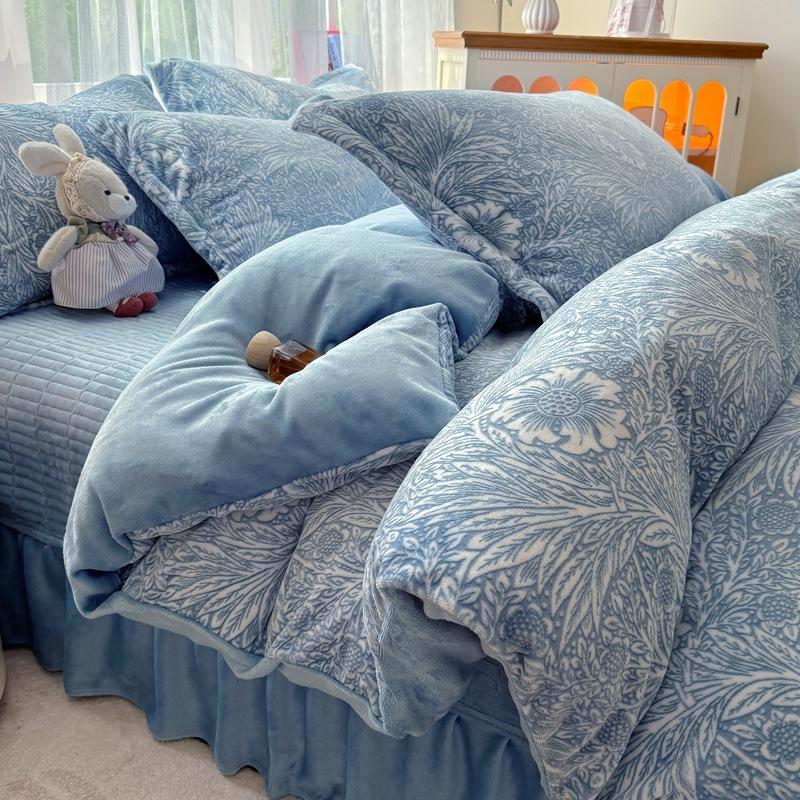 Thickened Milk Fleece Bed Cover Four-Piece Set, Fleece Bed Sheet Quilt Cover, Baby Fleece Three-Piece Set, Bedding