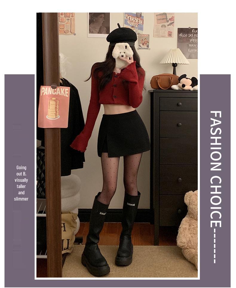 2026 Spicy Girl High-Waisted Winter A-line Mini Skirt: Slimming, Anti-Exposure, Hip-Hugging Slit Design