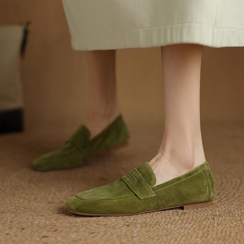 Comfortable and Soft New Low-heeled Flat-soled Single Shoes Women's Four-season Leather Casual Single Shoes Women's Low-top Shallow-mouth Sheepskin W