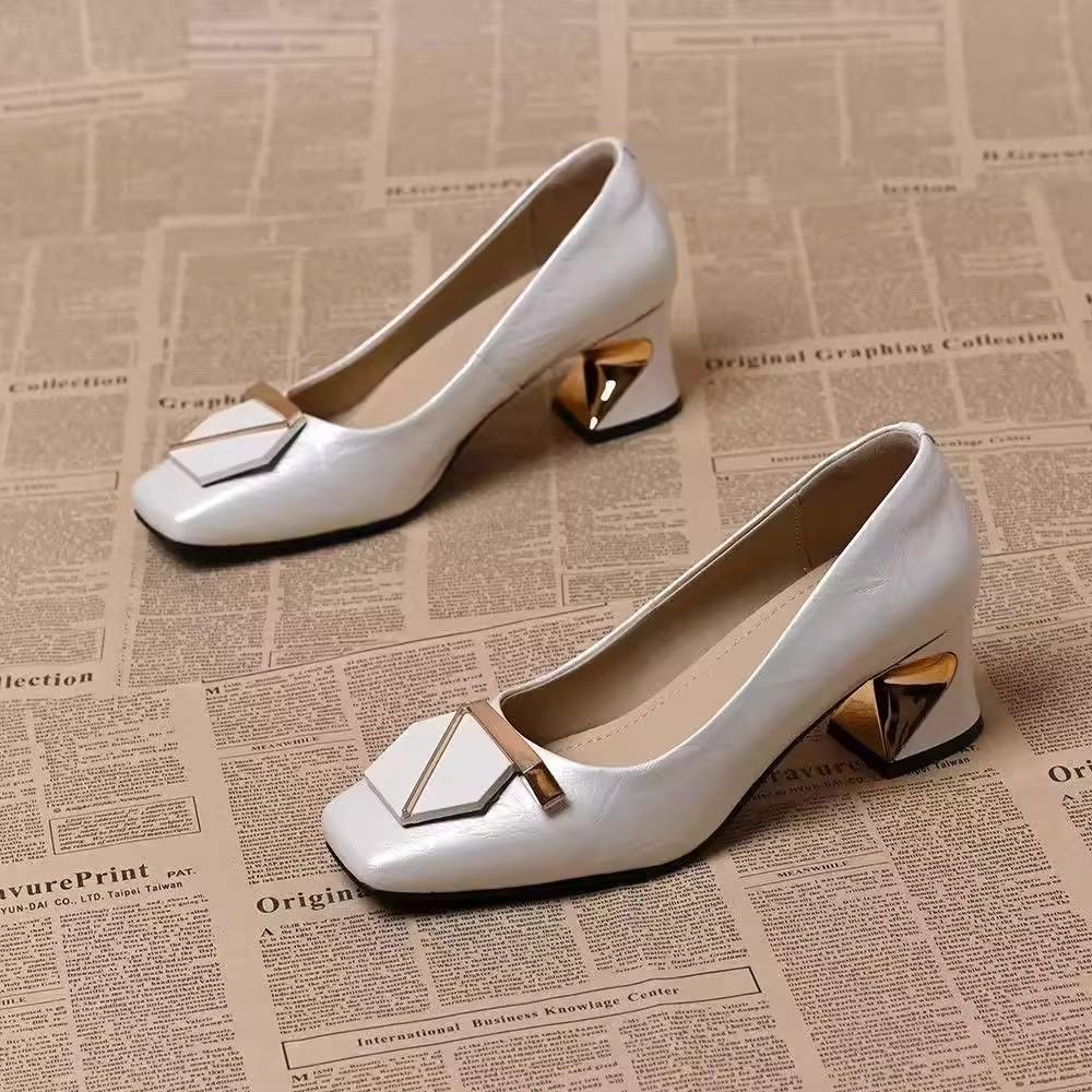 Single Shoes Women's Spring and Autumn New Middle Heel Soft Leather Thick Heel Comfortable Women's Shoes Shallow Mouth Square Head Temperament