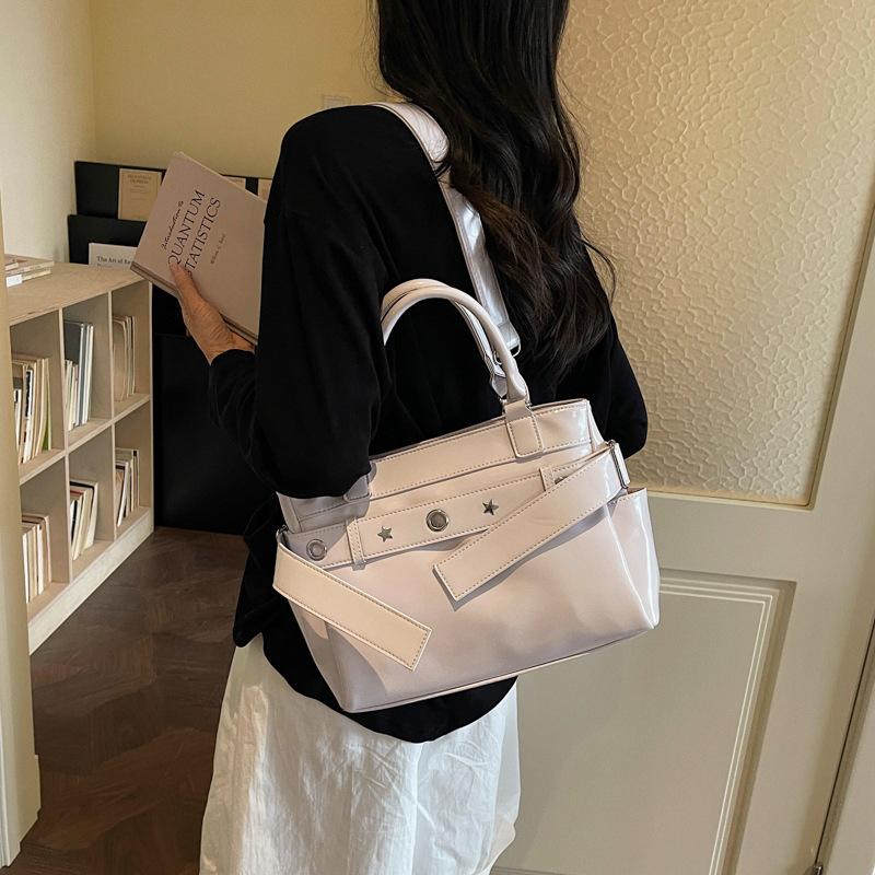 PU Tote Bag Women Fashion Handbag with Star Detailing Crossbody Shoulder Bag for Daily Use