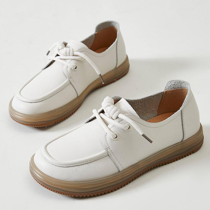 

Белые туфли из воловьей кожи с верхним слоем. Новые женские повседневные универсальные кожаные слипоны на плоской подошве с неглубоким носком.