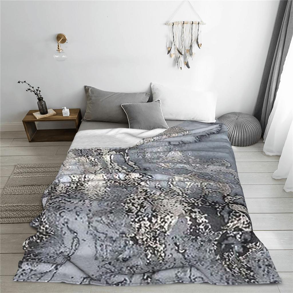 Grey and silver Marbl Blankets Breathable Flannel Sofa Throw Blanket for Couch Bedding Travel Throws Bedspread Quilt